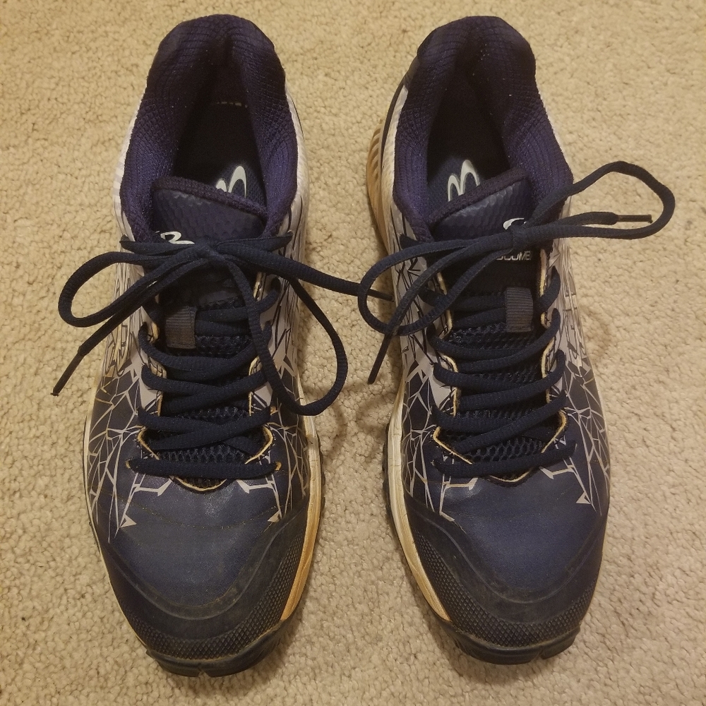 Cleats - Picture 2 of 4
